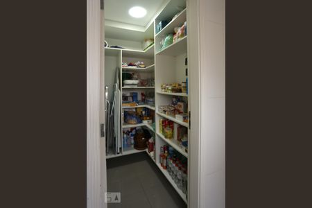 Apartamento à venda com 120m², 3 quartos e 3 vagasDespensa