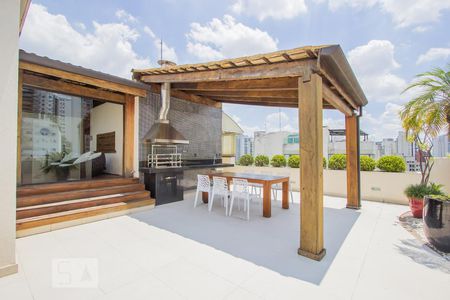 Apartamento à venda com 380m², 3 quartos e 4 vagas Apartamento à venda com 380m², 3 quartos e 4 vagasCobertura - Área externa