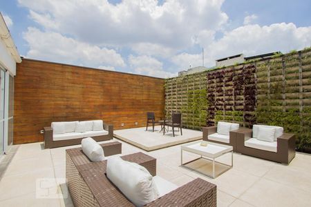 Apartamento à venda com 380m², 3 quartos e 4 vagas Apartamento à venda com 380m², 3 quartos e 4 vagasCobertura - Área externa