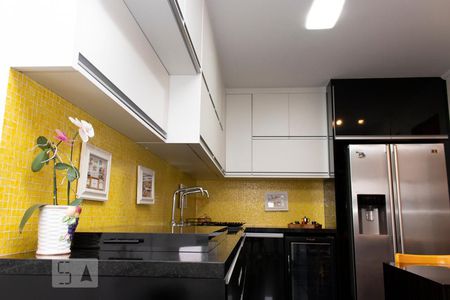 Apartamento à venda com 316m², 3 quartos e 4 vagas Apartamento à venda com 316m², 3 quartos e 4 vagasCozinha