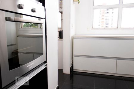 Apartamento à venda com 316m², 3 quartos e 4 vagas Apartamento à venda com 316m², 3 quartos e 4 vagasCozinha