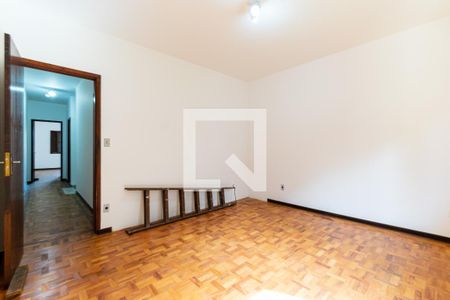 Casa à venda com 205m², 4 quartos e 2 vagas Casa à venda com 205m², 4 quartos e 2 vagasQuarto 2