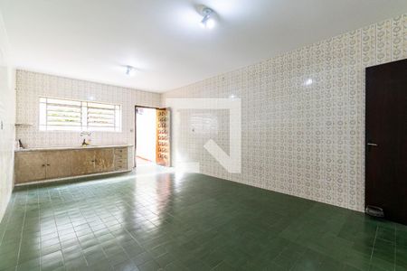 Casa à venda com 205m², 4 quartos e 2 vagas Casa à venda com 205m², 4 quartos e 2 vagasCozinha