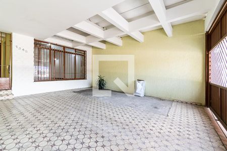 Casa à venda com 205m², 4 quartos e 2 vagas Casa à venda com 205m², 4 quartos e 2 vagasGaragem