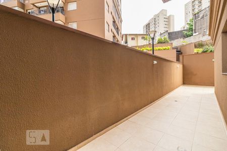 Apartamento à venda com 121m², 2 quartos e 2 vagas Apartamento à venda com 121m², 2 quartos e 2 vagasQuintal