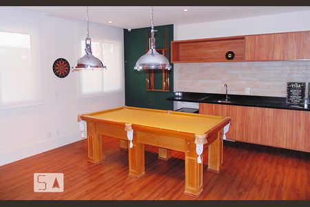 Apartamento à venda com 121m², 2 quartos e 2 vagas Apartamento à venda com 121m², 2 quartos e 2 vagasSala de Jogos