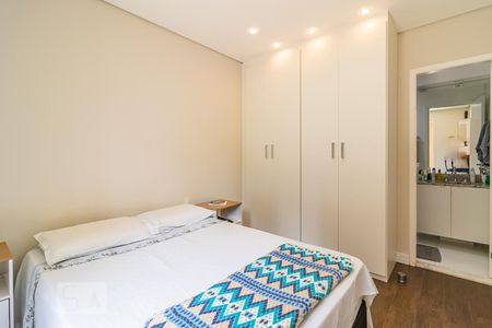 Apartamento à venda com 121m², 2 quartos e 2 vagas Apartamento à venda com 121m², 2 quartos e 2 vagasSuíte