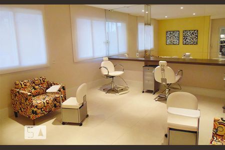 Apartamento à venda com 121m², 2 quartos e 2 vagas Apartamento à venda com 121m², 2 quartos e 2 vagasÁrea comum