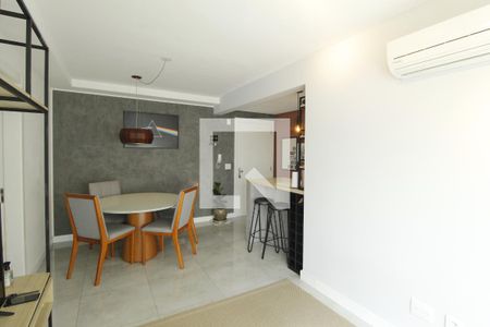 Sala de apartamento à venda com 2 quartos, 62m² em Passo da Areia, Porto Alegre