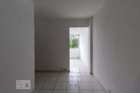 Sala de kitnet/studio para alugar com 1 quarto, 33m² em Botafogo, Rio de Janeiro
