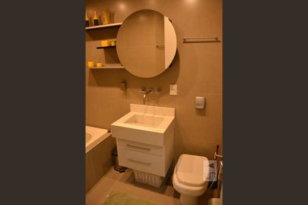 Apartamento à venda com 86m², 2 quartos e 1 vagaBanheiro da Suíte