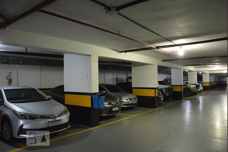 Apartamento à venda com 86m², 2 quartos e 1 vagaGaragem