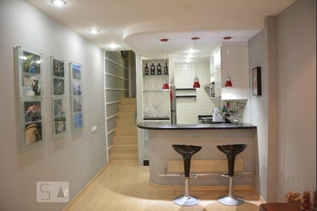 Apartamento à venda com 86m², 2 quartos e 1 vagaCozinha