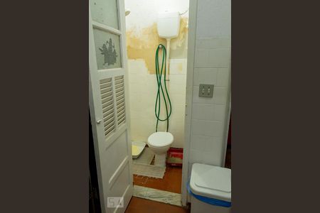 Apartamento à venda com 89m², 2 quartos e sem vagaBanheiro de Serviço