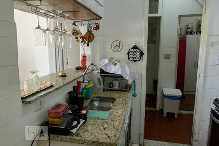 Apartamento à venda com 89m², 2 quartos e sem vagaCozinha