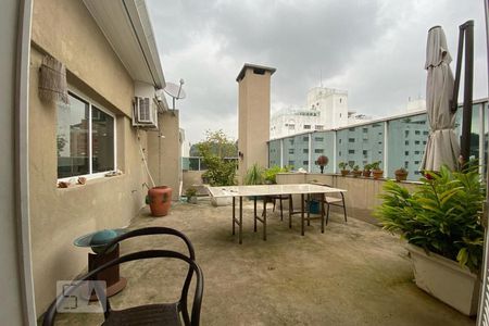 Apartamento para alugar com 401m², 3 quartos e 4 vagas Apartamento para alugar com 401m², 3 quartos e 4 vagasVista da Suíte 1