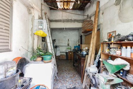 Casa à venda com 343m², 2 quartos e 10 vagas Casa à venda com 343m², 2 quartos e 10 vagasTerreno