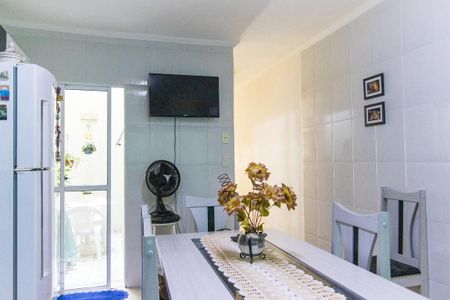 Casa à venda com 100m², 3 quartos e 1 vaga Casa à venda com 100m², 3 quartos e 1 vagaCozinha