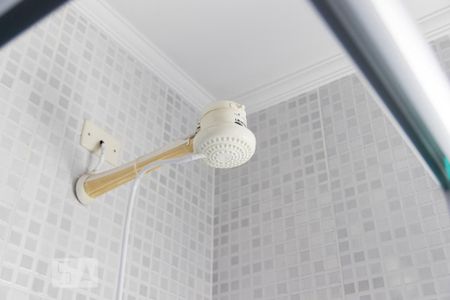 Casa à venda com 100m², 3 quartos e 1 vaga Casa à venda com 100m², 3 quartos e 1 vagaChuveiro