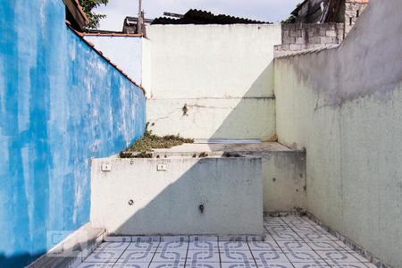 Casa à venda com 100m², 3 quartos e 1 vaga Casa à venda com 100m², 3 quartos e 1 vagaCobertura