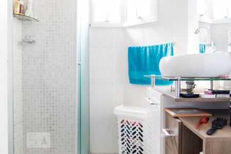 Casa à venda com 100m², 3 quartos e 1 vaga Casa à venda com 100m², 3 quartos e 1 vagaBanheiro da Suíte