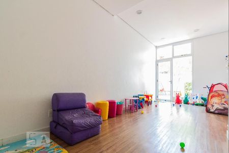 Apartamento à venda com 178m², 4 quartos e 3 vagas Apartamento à venda com 178m², 4 quartos e 3 vagasBrinquedoteca