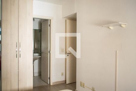 Quarto 1 de apartamento para alugar com 2 quartos, 67m² em Partenon, Porto Alegre