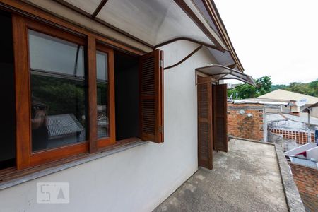 Sacada de casa para alugar com 1 quarto, 35m² em Glória, Porto Alegre