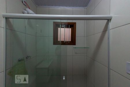 Banheiro de casa para alugar com 1 quarto, 35m² em Glória, Porto Alegre