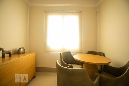 Apartamento à venda com 67m², 2 quartos e 1 vagasala de reuniao