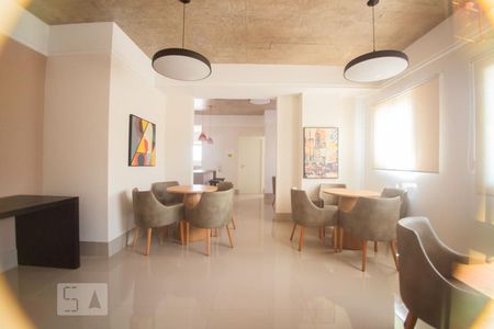 Apartamento à venda com 67m², 2 quartos e 1 vagasalao