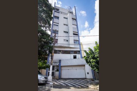 Apartamento à venda com 70m², 2 quartos e 1 vaga Apartamento à venda com 70m², 2 quartos e 1 vagaFachada