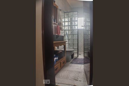 Apartamento à venda com 125m², 3 quartos e 2 vagas Apartamento à venda com 125m², 3 quartos e 2 vagasBanheiro 1