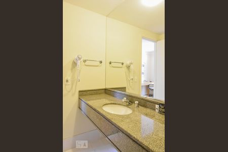 Studio à venda com 65m², 1 quarto e 1 vagaBanheiro