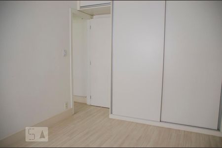 Quarto 1 de apartamento para alugar com 2 quartos, 60m² em Méier, Rio de Janeiro