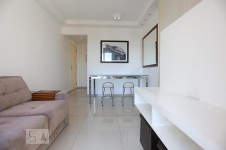 Sala de apartamento à venda com 2 quartos, 50m² em Presidente Altino, Osasco