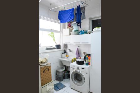 Apartamento à venda com 185m², 4 quartos e 3 vagas Apartamento à venda com 185m², 4 quartos e 3 vagasÁrea de Serviço