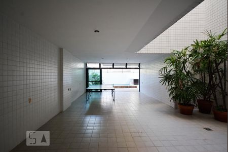 Apartamento à venda com 385m², 4 quartos e 5 vagas Apartamento à venda com 385m², 4 quartos e 5 vagasÁrea comum