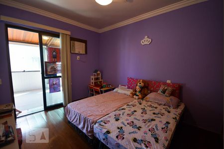 Apartamento à venda com 385m², 4 quartos e 5 vagas Apartamento à venda com 385m², 4 quartos e 5 vagasQuarto 3