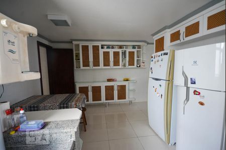 Apartamento à venda com 385m², 4 quartos e 5 vagas Apartamento à venda com 385m², 4 quartos e 5 vagasCozinha