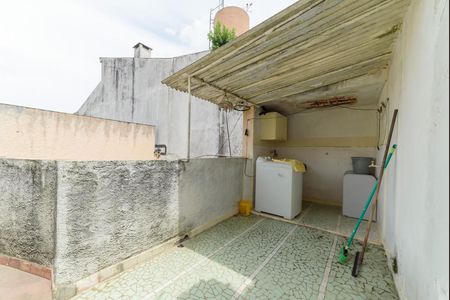 Casa à venda com 400m², 2 quartos e 2 vagas Casa à venda com 400m², 2 quartos e 2 vagasÁrea Externa