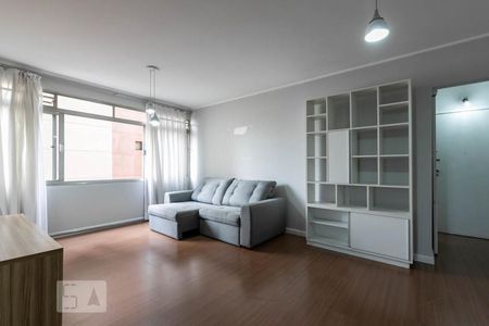 Sala de apartamento para alugar com 2 quartos, 80m² em Itaim Bibi, São Paulo