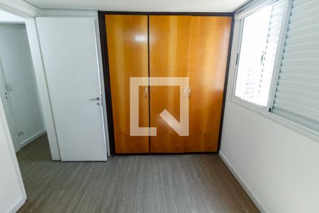 Apartamento à venda com 90m², 2 quartos e 2 vagas Apartamento à venda com 90m², 2 quartos e 2 vagasSuíte 1 - armários