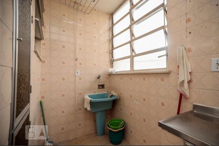 Apartamento à venda com 49m², 2 quartos e 1 vaga Apartamento à venda com 49m², 2 quartos e 1 vagaÁrea de Serviço