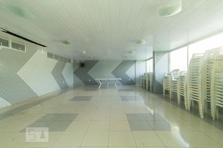 Apartamento à venda com 68m², 2 quartos e 1 vagaÁrea comum - Salão de festas