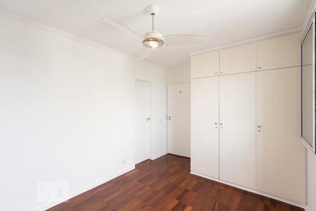 Suíte  de apartamento para alugar com 2 quartos, 87m² em Indianópolis, São Paulo
