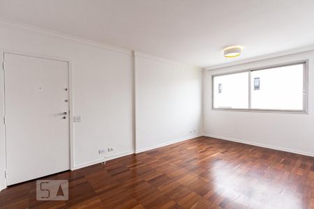 Sala de apartamento para alugar com 2 quartos, 87m² em Indianópolis, São Paulo