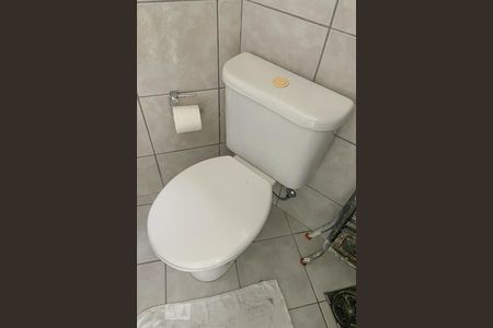 Apartamento à venda com 76m², 2 quartos e 1 vaga Apartamento à venda com 76m², 2 quartos e 1 vagaBanheiro de Serviço