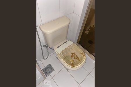 Apartamento à venda com 76m², 2 quartos e 1 vaga Apartamento à venda com 76m², 2 quartos e 1 vagaBanheiro - suíte 1