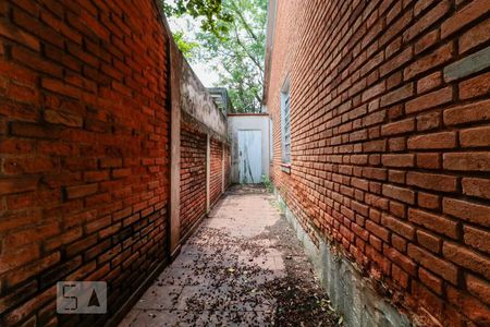 Casa para alugar com 450m², 5 quartos e 1 vagaCorredor externo